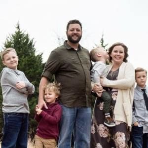 Meet your Posher, Benjamin